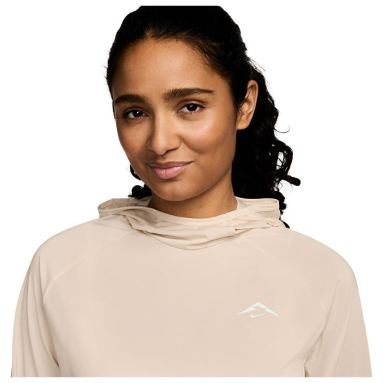 Nike Γυναικεία μακρυμάνικη μπλούζα Trail UV Protection Hooded Mid-Layer Top